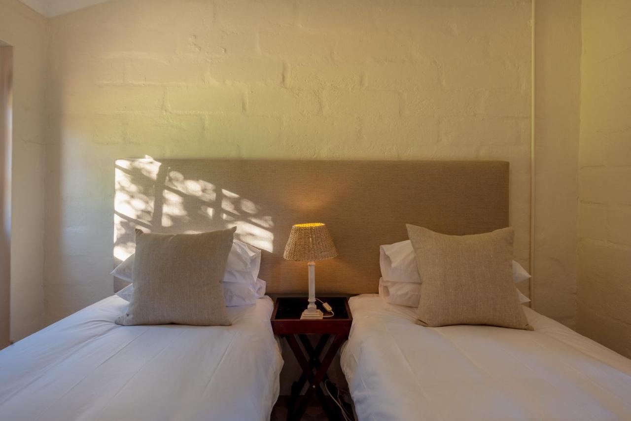 Honeyrock Cottages Kleinmond ภายนอก รูปภาพ