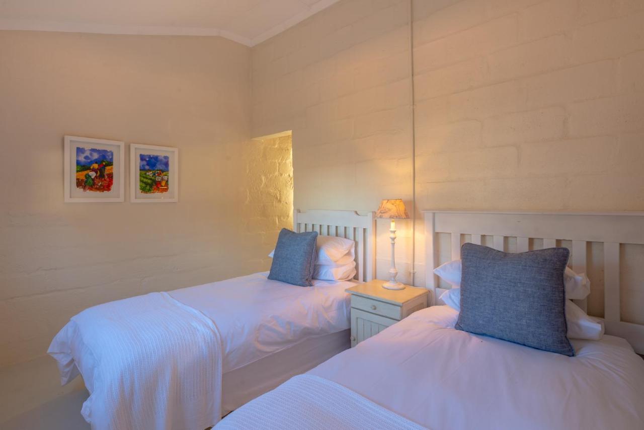 Honeyrock Cottages Kleinmond ภายนอก รูปภาพ