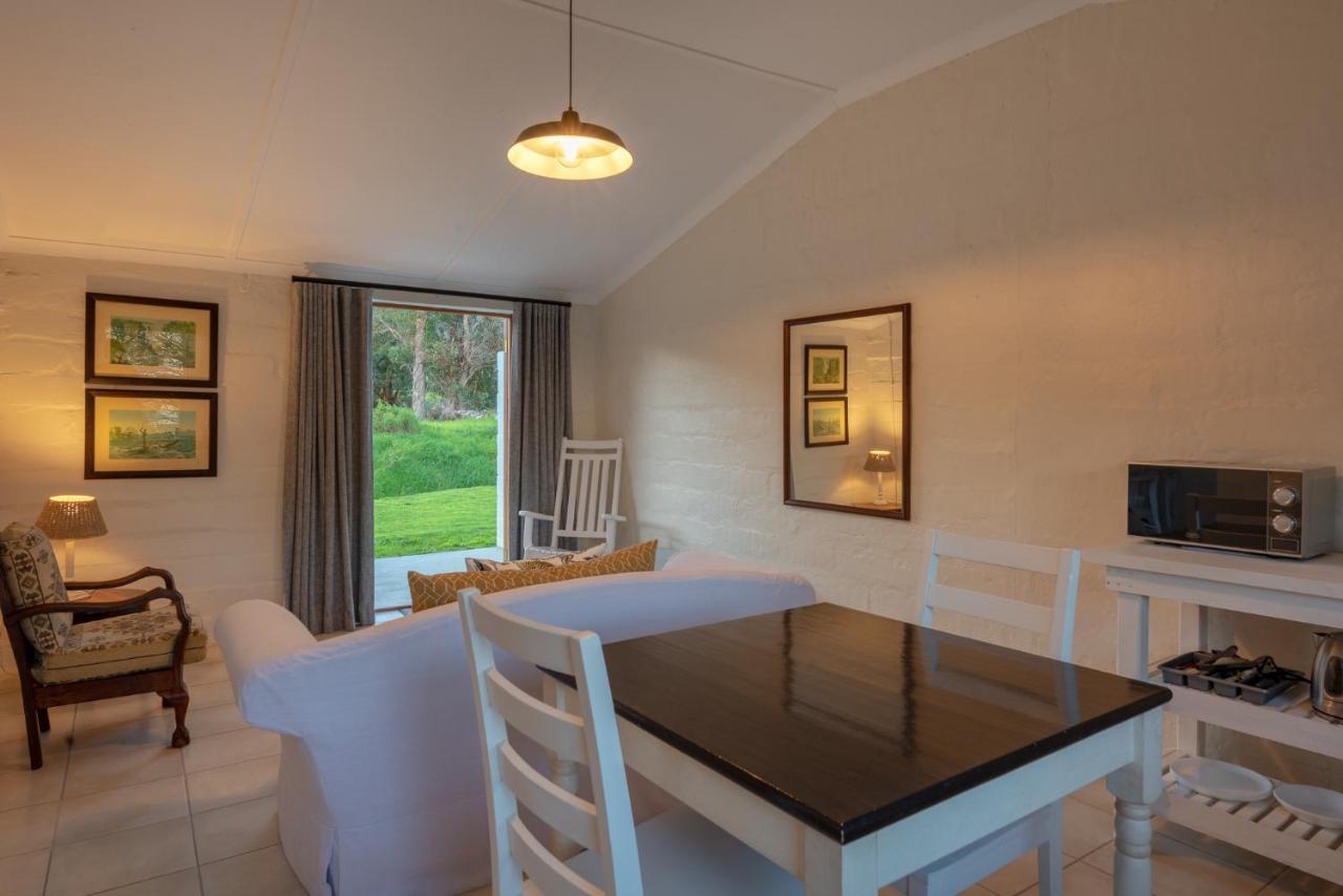 Honeyrock Cottages Kleinmond ภายนอก รูปภาพ