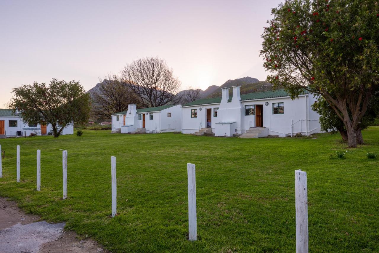 Honeyrock Cottages Kleinmond ภายนอก รูปภาพ